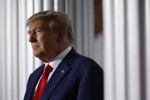 The Guardian: Trump, Sio Iran, Ndiye Tishio Kubwa Zaidi kwa Dunia