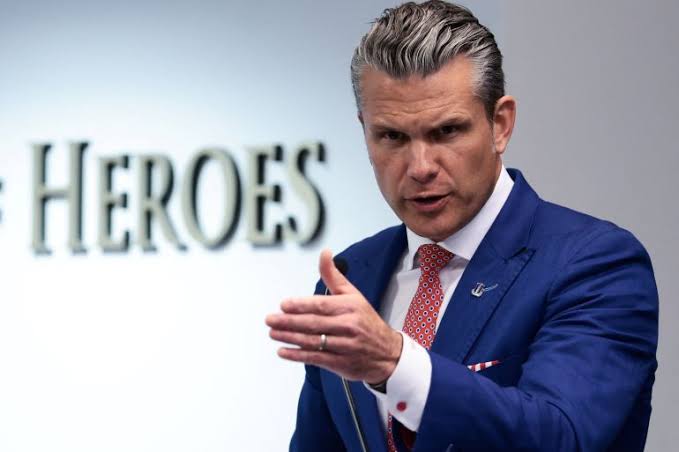 Seneta wa Republican amtaka Trump amfukuze Hegseth Pentagon